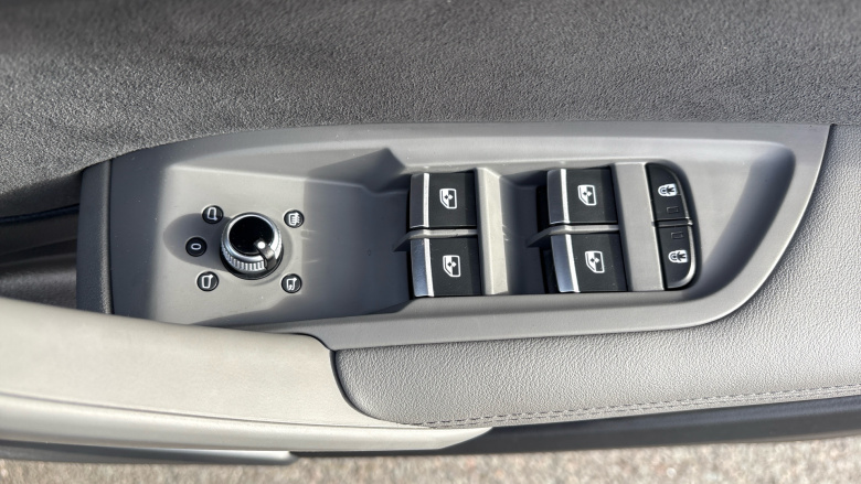 Audi Q5 40 TDI Quattro Edition 1 5dr S Tronic Diesel Estate